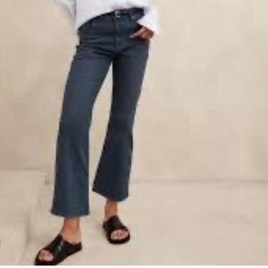 Banana Republic high rise vintage stretch cropped bootcut jeans